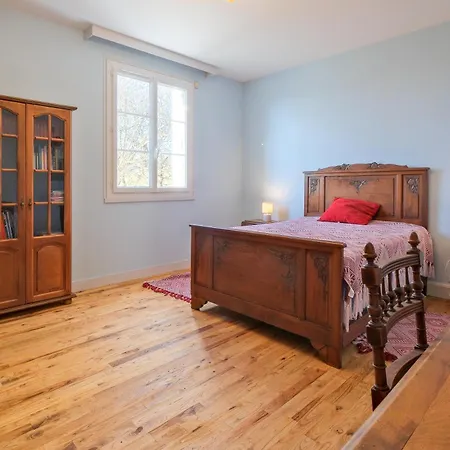 Holiday home Puy De Pinou *