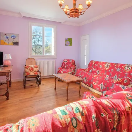 Holiday home Puy De Pinou